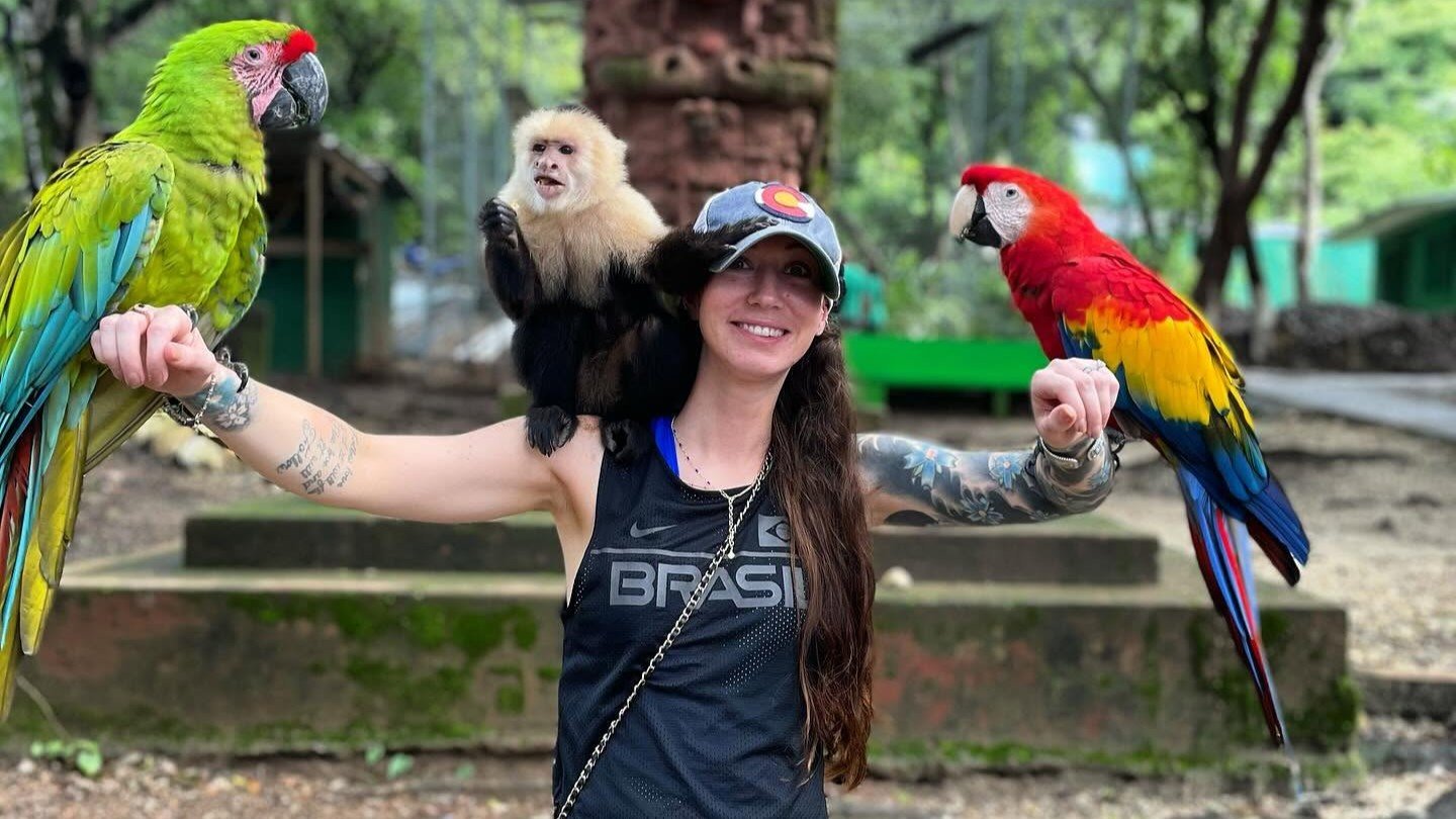 Monkeys & Sloths and Roatan City Tour